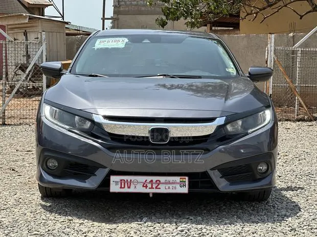 Honda Civic 2019 Gray · Photo 1