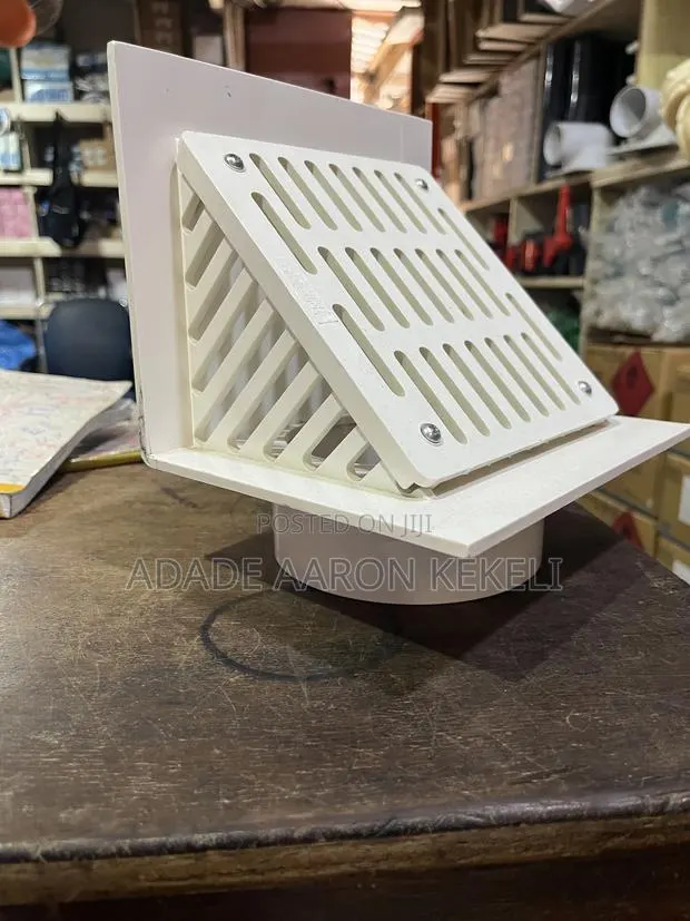 4” Era Roof Drain Outlet (PVC Grate Drain) · Photo 1