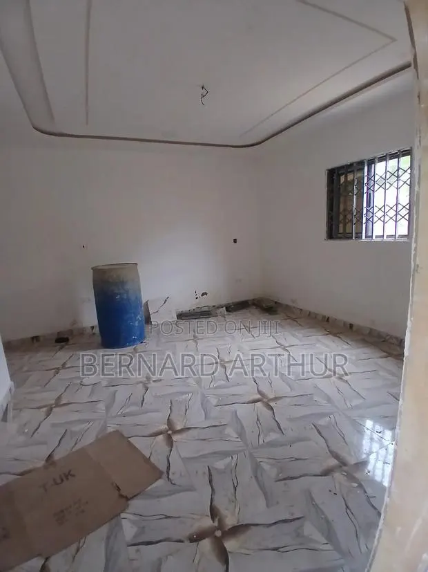 1bdrm Room & Parlour in Bernard Agency, Amasaman for rent · Photo 1