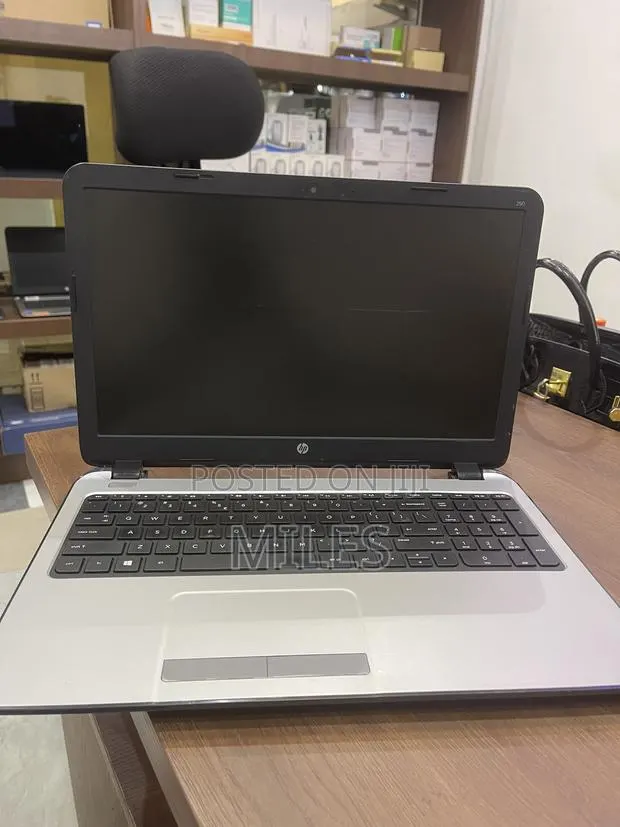 Laptop HP 15 4GB Intel Core 2 Quad HDD 256GB · Photo 1
