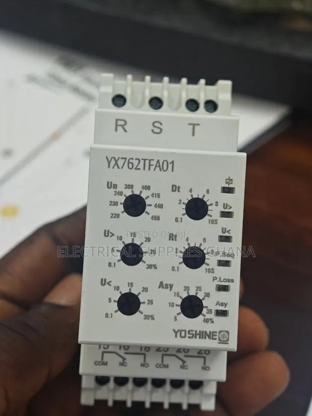 3 Phase Voltage Monitoring Relay · Photo 1