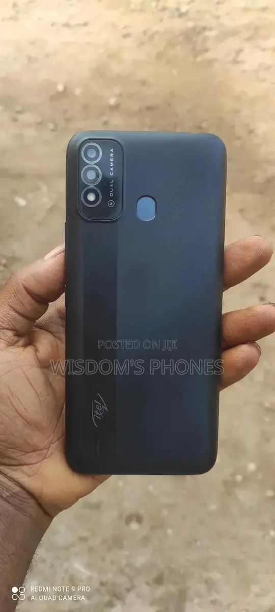 Itel P37 32 GB Black · Photo 1
