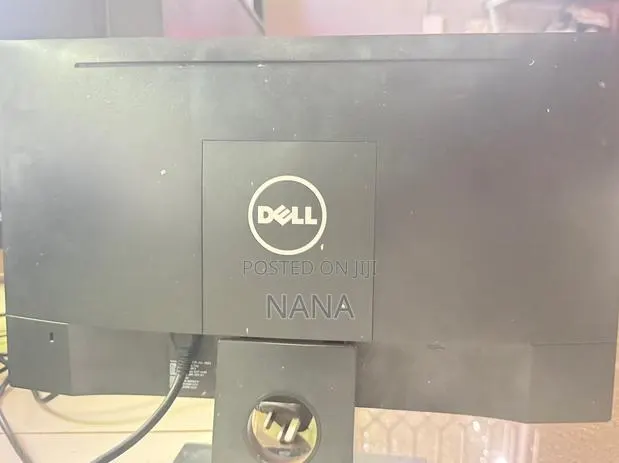 Desktop Computer Dell 1GB HDD 16 GB · Photo 1