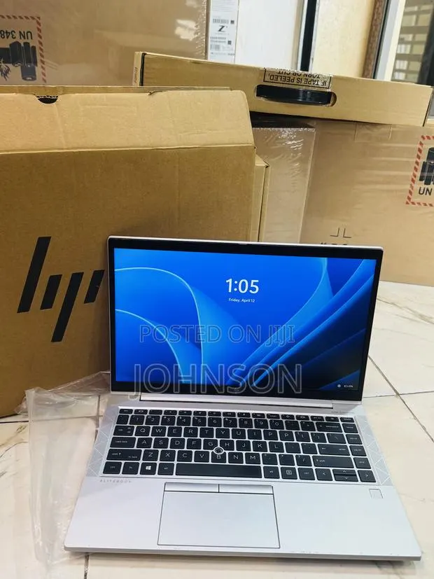 Laptop HP EliteBook 845 G7 8GB AMD Ryzen 5 SSD 256GB · Photo 1
