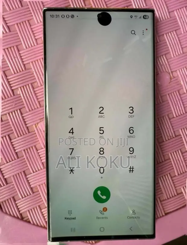Samsung S23 Ultra Screen. With Frame, Line and Dot · Photo 1
