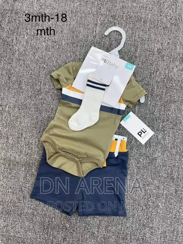 Baby Boy 3pcs Outfit · Photo 1