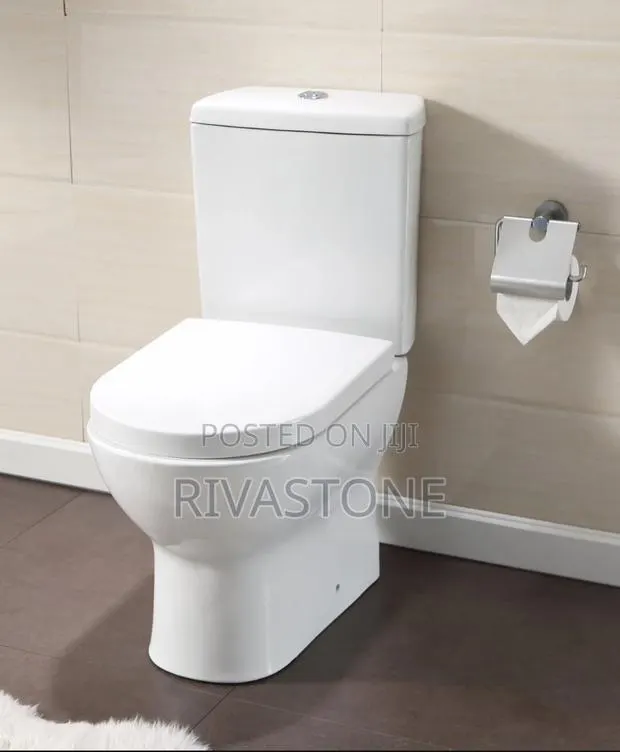 Wc Sanitaries at Low Cost · Photo 1