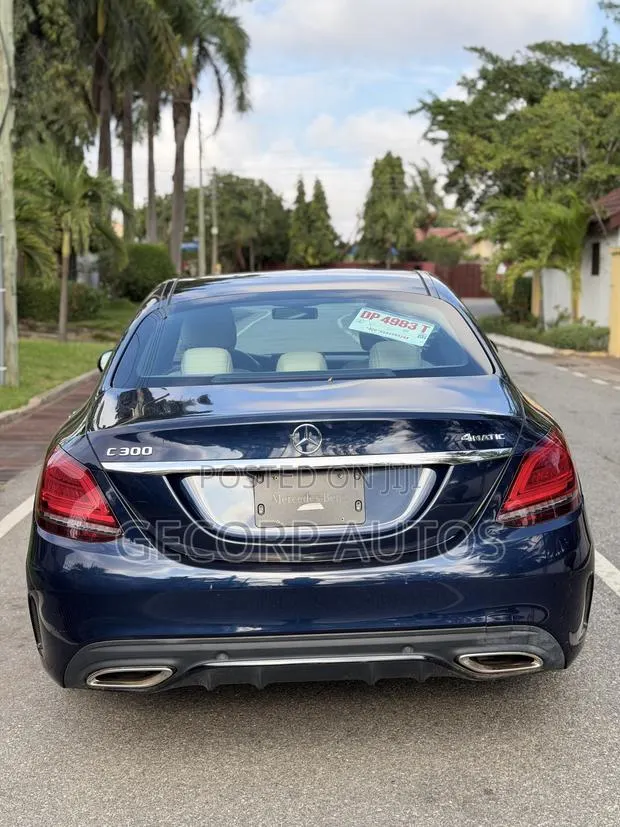 Mercedes-Benz C300 Base C300 AWD 4MATIC Sedan 2019 Blue · Photo 1