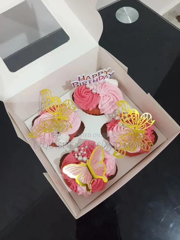 Decorated 4 Cupcakes · Photo 1