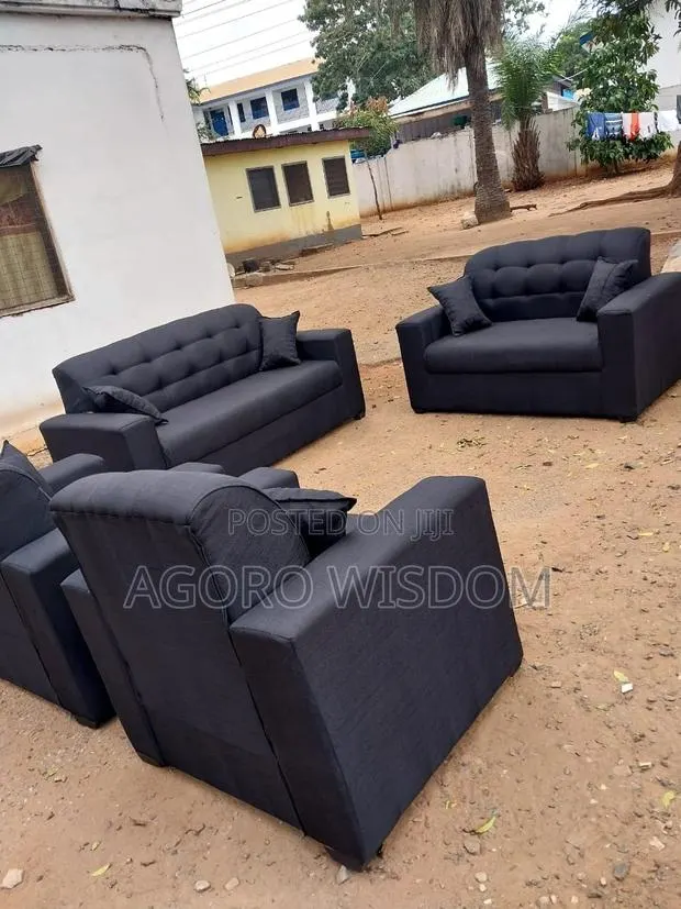 Available Sofa Set · Photo 1