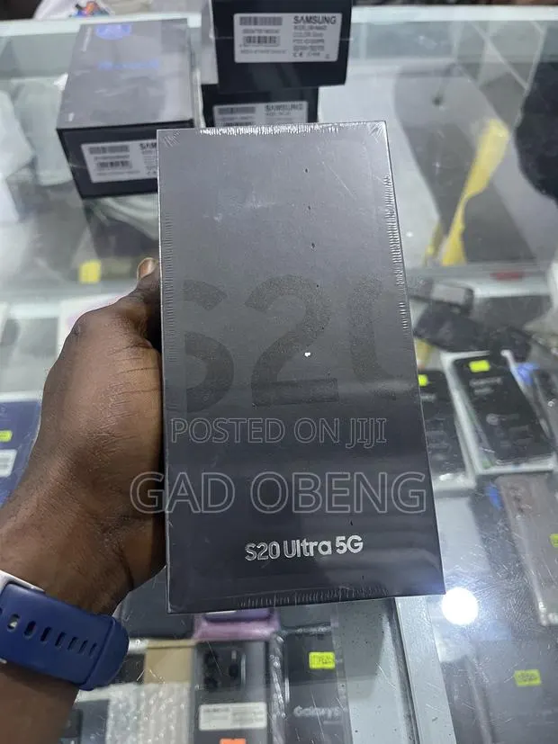 New Samsung Galaxy S20 Ultra 5G 256 GB Gray · Photo 1