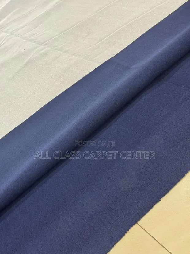 Woolen Carpet for Floor With Sack at the Back for Church Auditorium · Photo 1