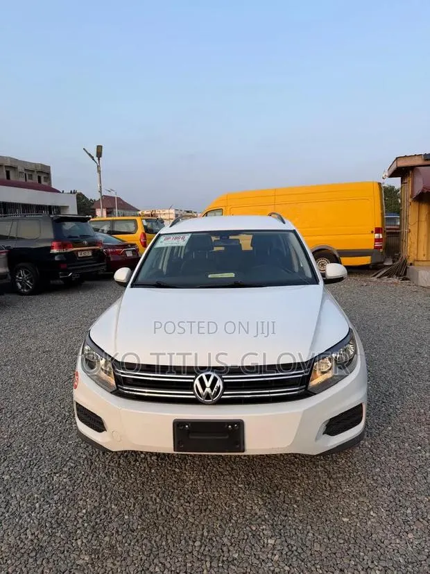 Volkswagen Tiguan 2016 White · Photo 1