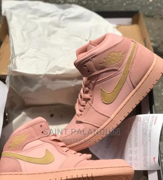 Nike Jordan One Sneakers · Photo 1