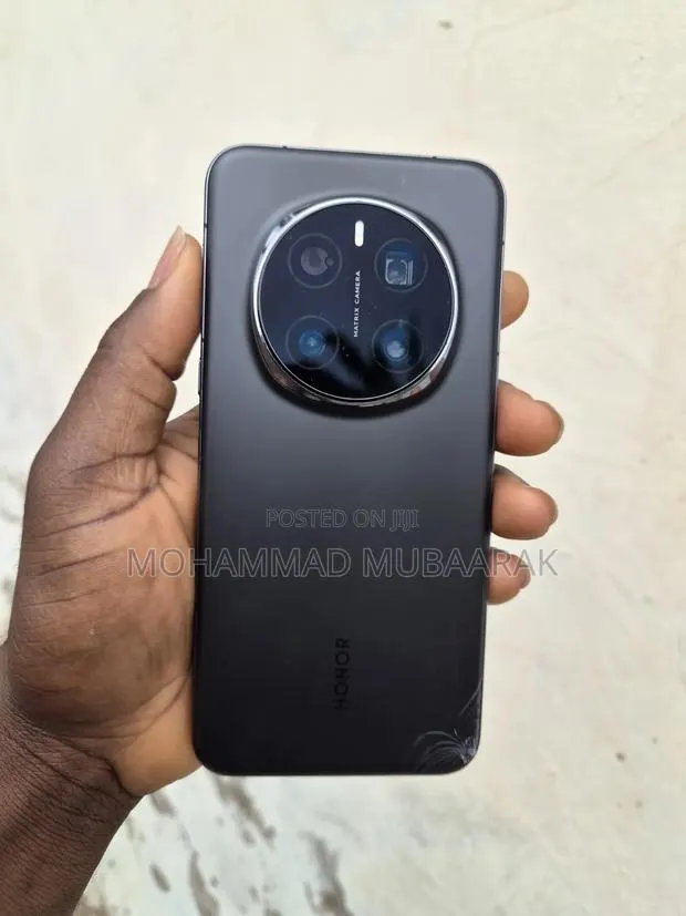 Honor Magic7 Pro 512 GB Black · Photo 1