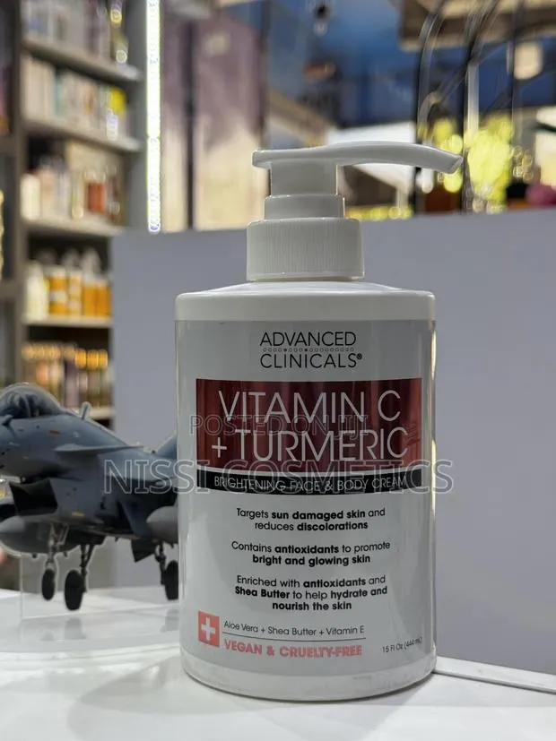 Advanced Clinical Vitamin C + Turmeric · Photo 1