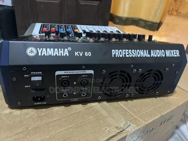 Powered Mixer 6 · Photo 1