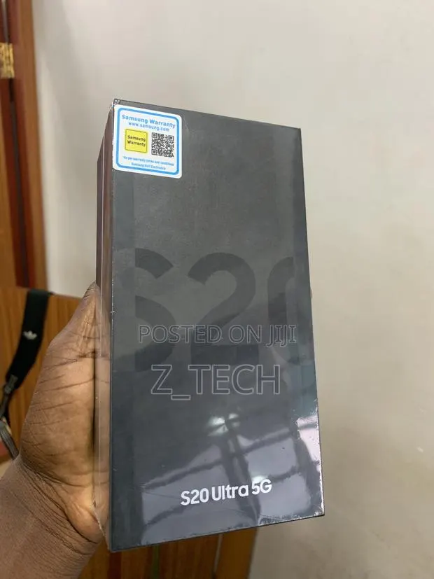 New Samsung Galaxy S20 Ultra 5G 128 GB Black · Photo 1