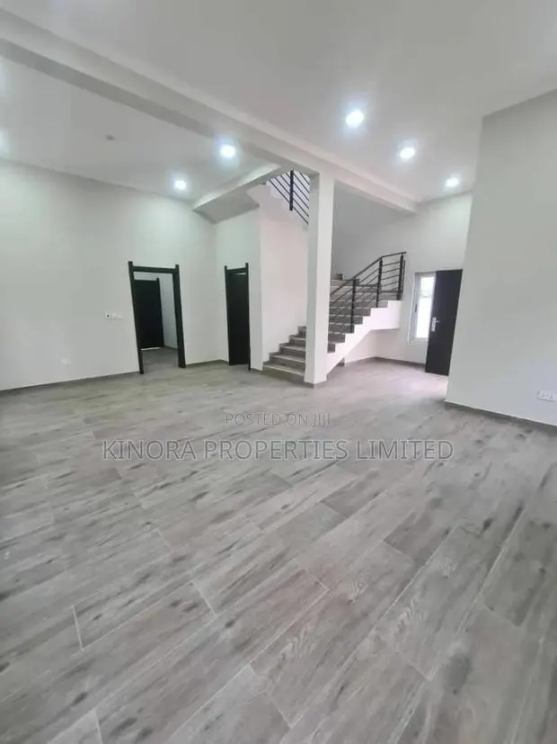 3bdrm Townhouse / Terrace in Frafraha for rent · Photo 1