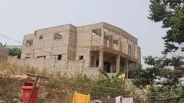 6bdrm House In Knust Accra Campus, Ga East Municipal For Sale · Photo 1