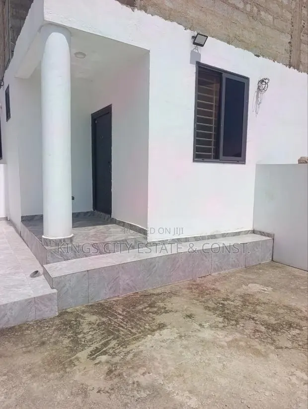 2bdrm House in Ablekuma Canada, Pentecost for rent · Photo 1