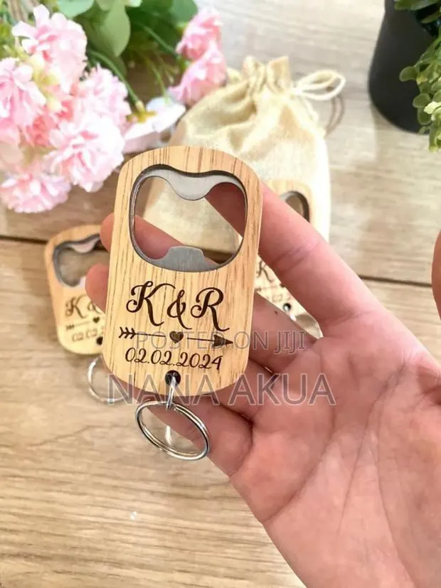 Key Opener Wooden and Printing as Souvenir · Photo 1