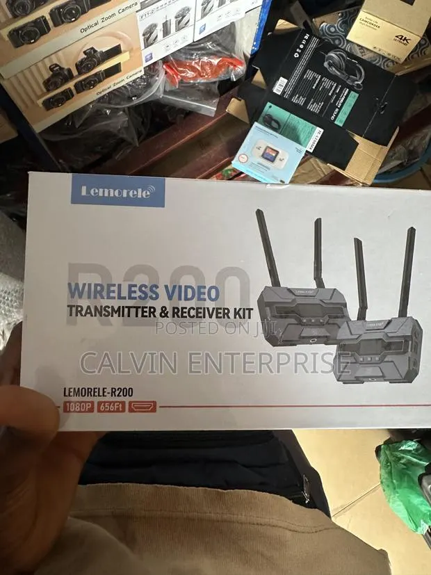 Wireless Video Transmitter and Receiver Kit · Photo 1