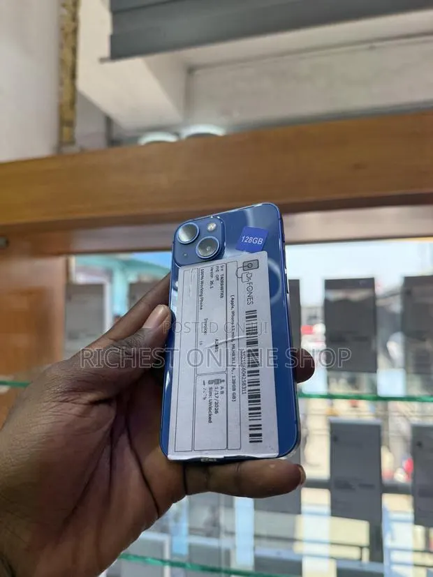 Apple iPhone 13 Mini 128 GB · Photo 1