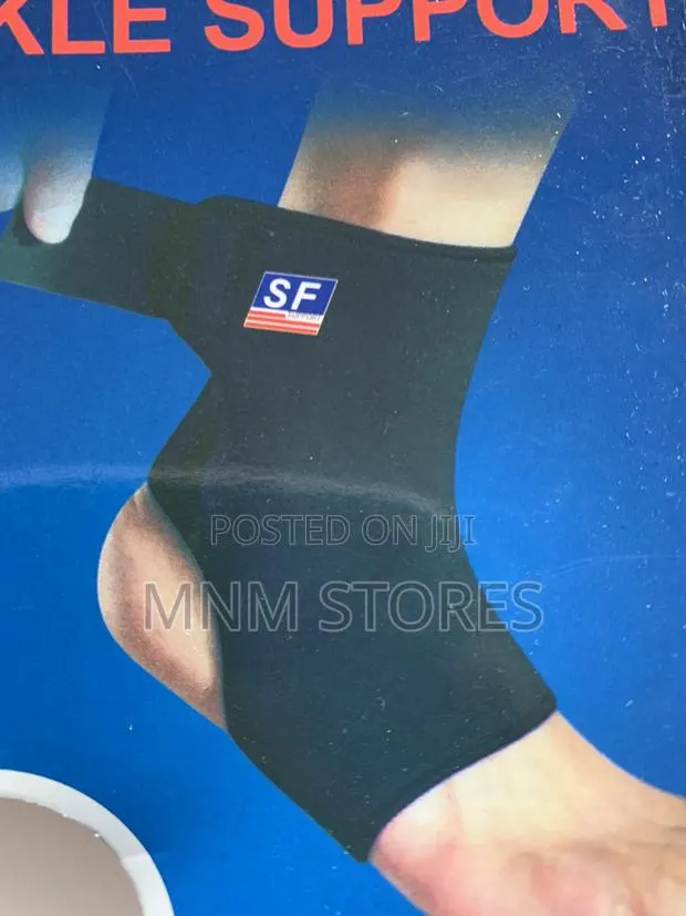 Ankle Support All Black · Photo 1