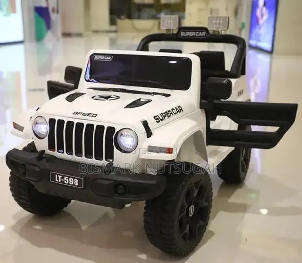 12V Red Jeep Ride-on Electric Toy Car for Kids · Photo 4