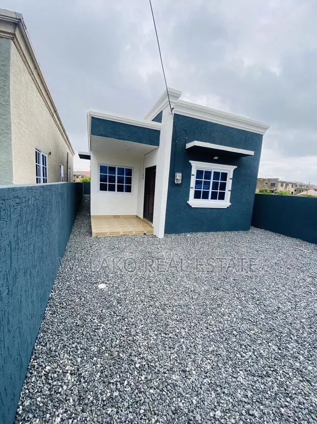 3bdrm House in Pokuase for sale · Photo 1