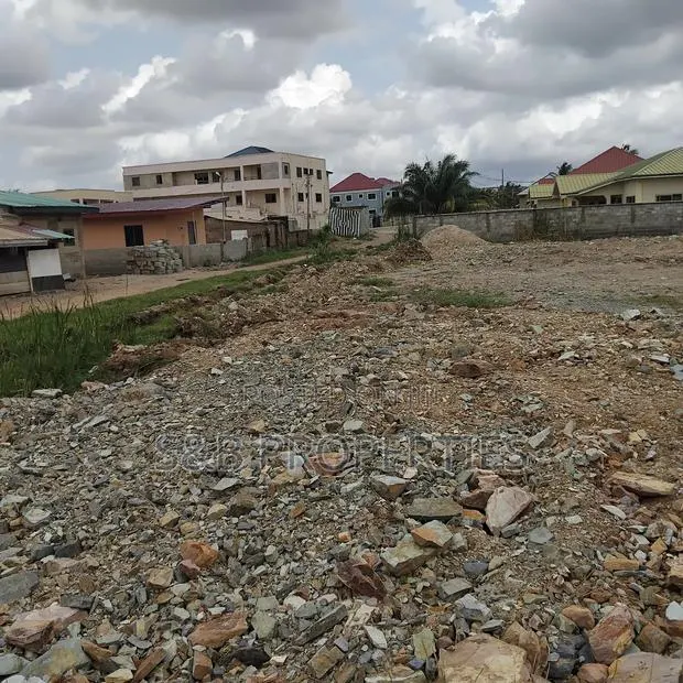 Titled Land for Sale in Ashongman Estate · Photo 1
