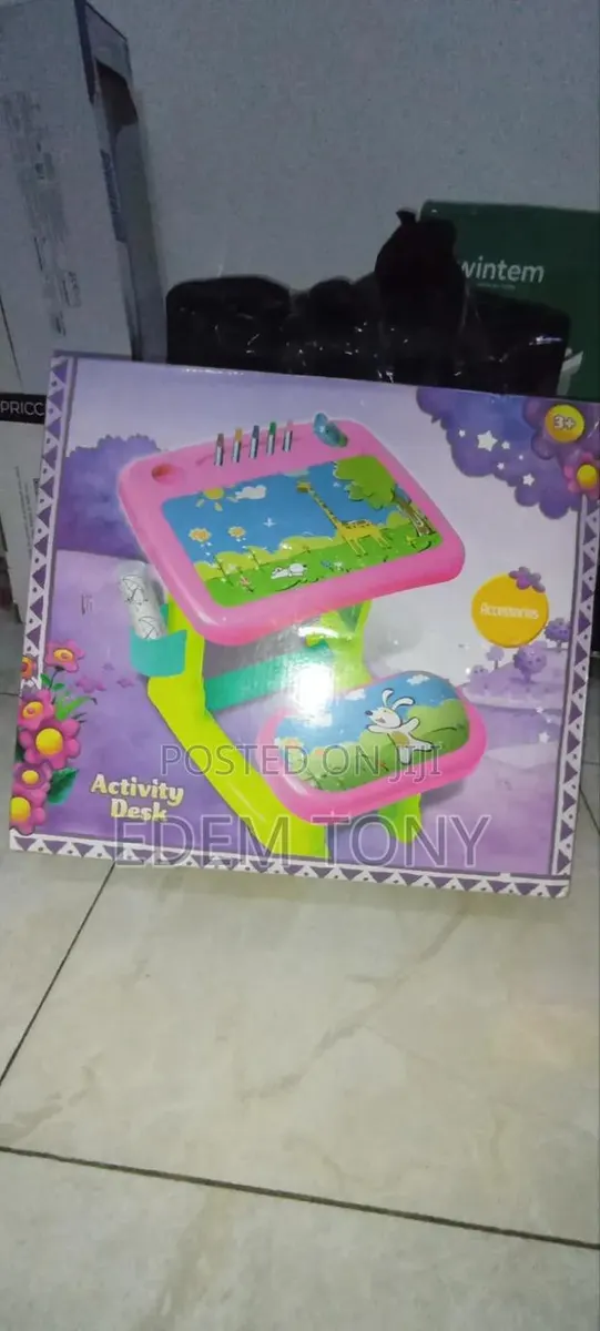 3-in-1 Kids Activity Desk for Learning Drawing · Photo 4