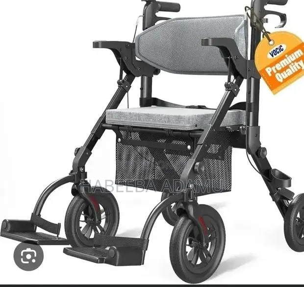 Rollator and Transport Chair 2 in 1 · Photo 1