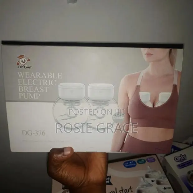 Double Wearable Hands Free Breast Punp · Photo 2