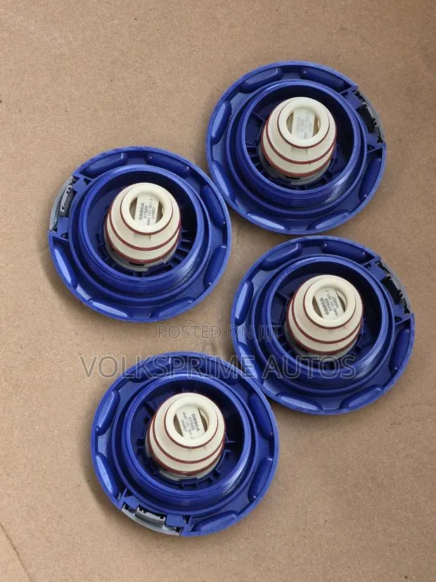 Coolant Expansion Tank Cap Fit Audi Q7/Q8, Porsche Cayenne 2018 - 2024 · Photo 1