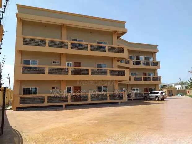 18bdrm Mansion in Walako, Cantonments for sale · Photo 1