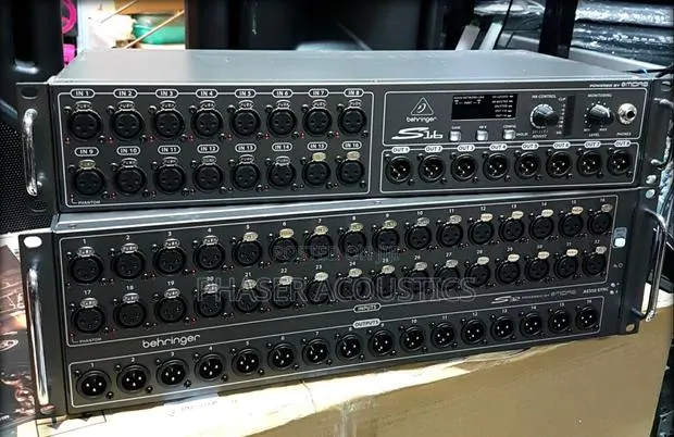 Behringer S32 Stage Box · Photo 1