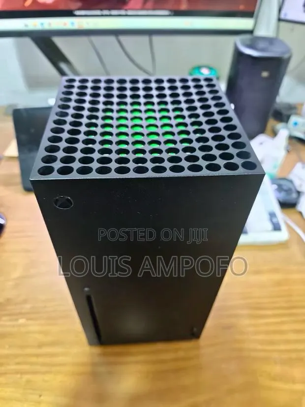 Xbox Series X 1TB With Games Installed · Photo 1