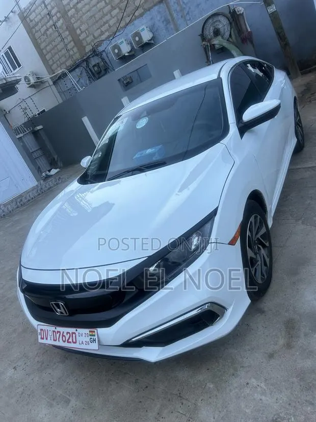 Honda Civic LX Sedan 2019 White · Photo 1