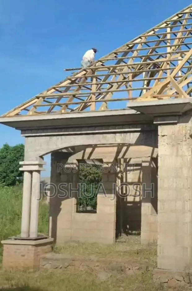 Roofing Carpenter, Work · Photo 1