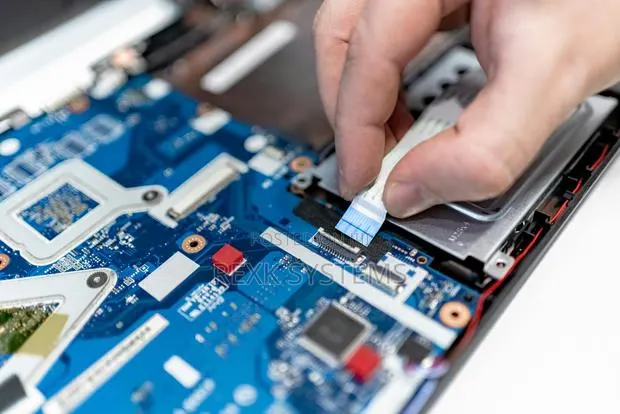Laptop Repairs · Photo 1