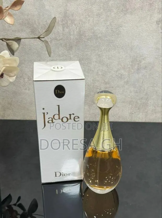 Dior J’adore Eau De Parfum | Elegant Floral Feminine Fragrance · Photo 1