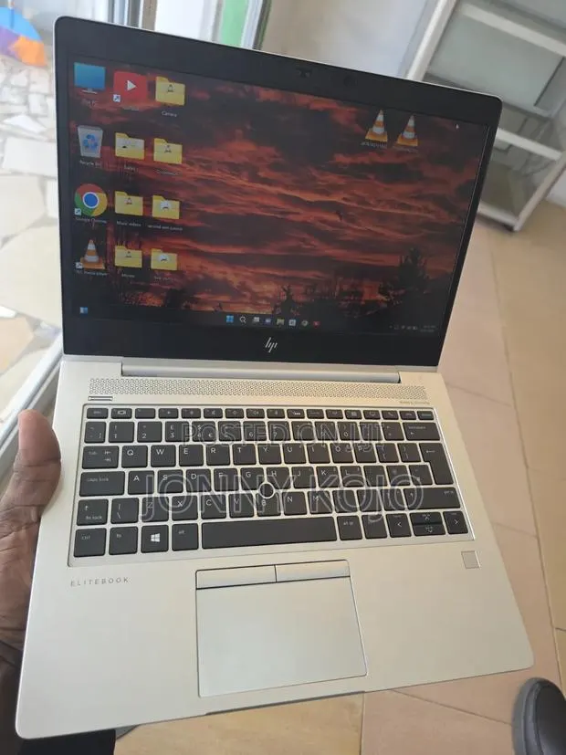 Laptop HP EliteBook 830 G6 8GB AMD Ryzen 7 SSD 256GB · Photo 1