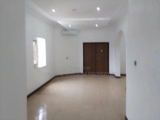 3bdrm Apartment in Suadom Properties, Airport Residential Area · Photo 4