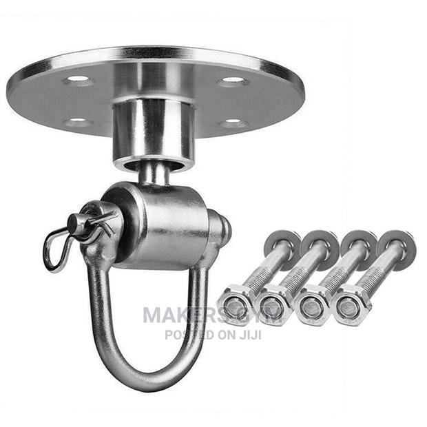 Punching Bag Ceiling Mount · Photo 2