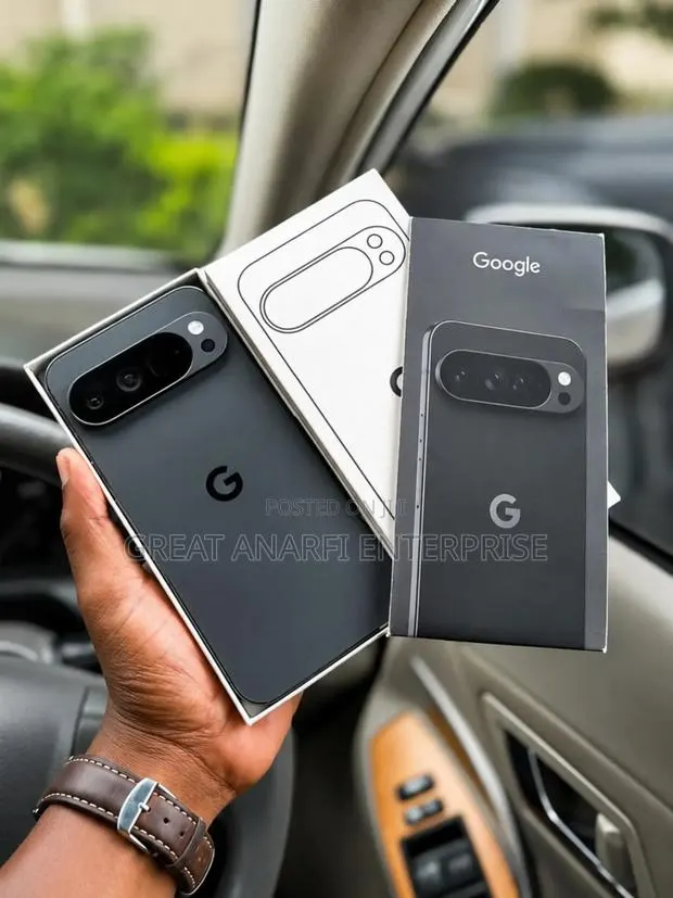 New Google Pixel 10 Pro 5G 128 GB Black · Photo 1