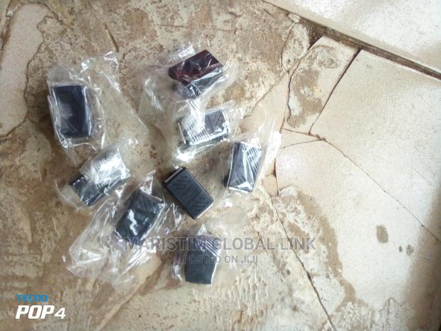 RJ 45 Coupler Adapter (Internet Extender) · Photo 1