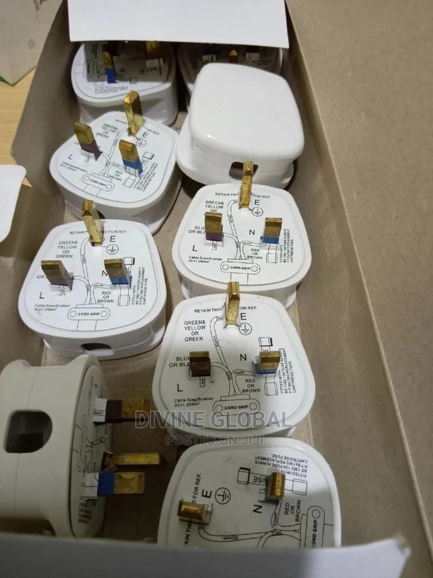 13A Fused ABB Plug · Photo 1