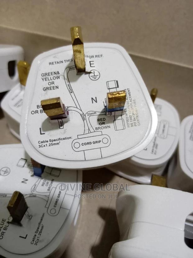 13A Fused ABB Plug · Photo 8